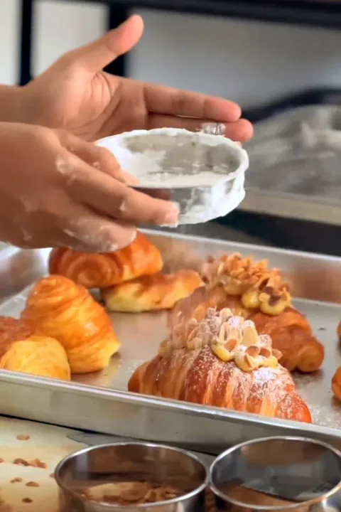 croissant bali